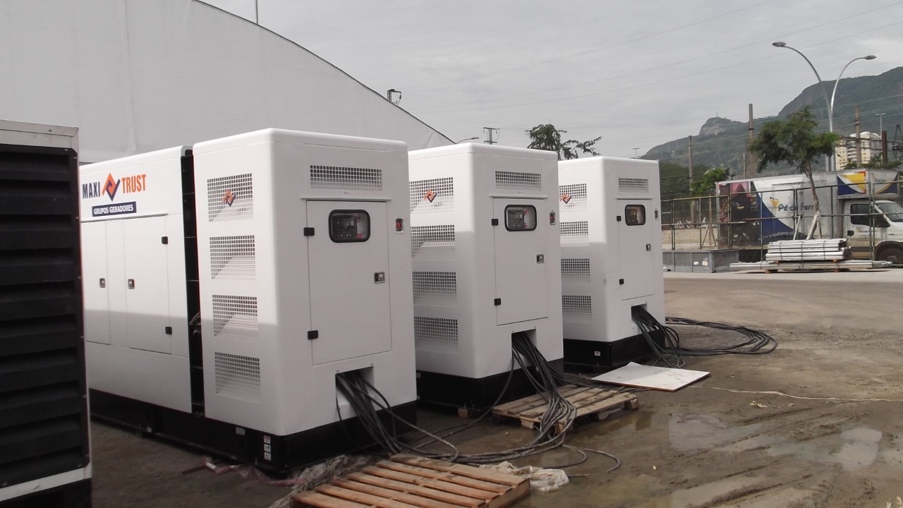 MANUTENÇÃO PREVENTIVA E MANUTENÇÃO CORRETIVA EM GRUPOS GERADORES DE ENERGIA